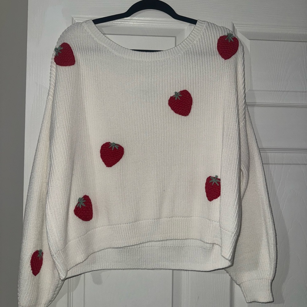 Hollister White and Red Heart Crew Neck Sweater